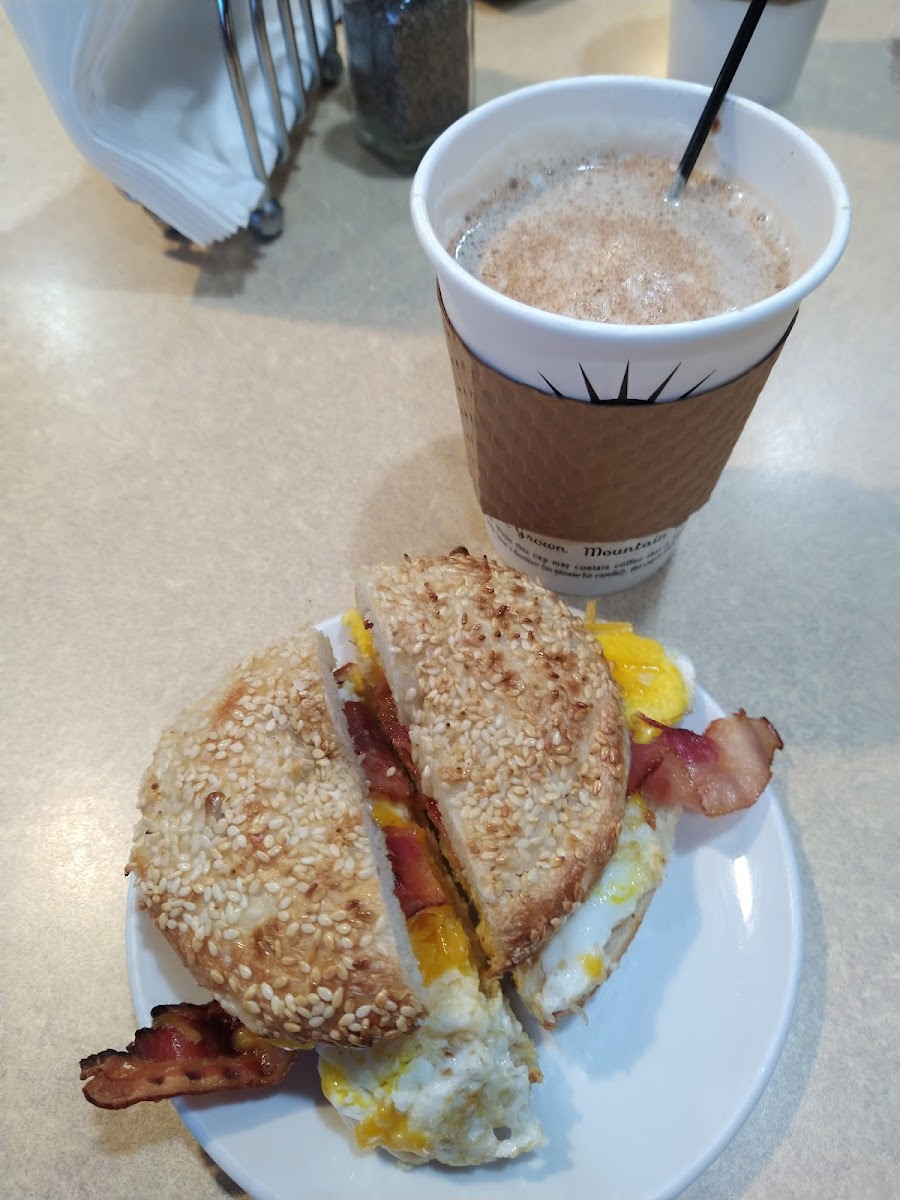 Jakey Leigh's Café Bakery-10